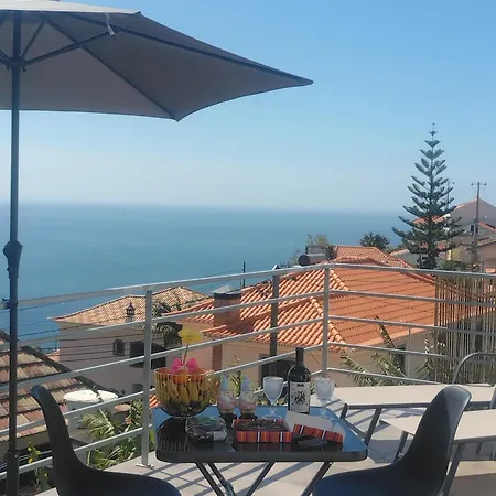 Pearl Of The Sea * Ponta do Sol (Madeira)