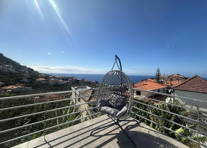 Pearl Of The Sea * 蓬他达维托亚