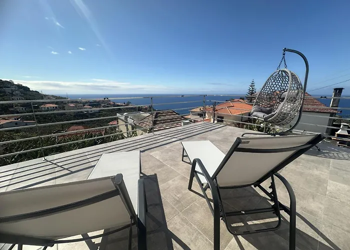 Pearl Of The Sea * Ponta do Sol (Madeira)