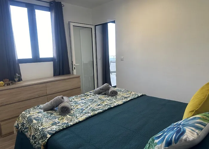 Pearl Of The Sea * 蓬他达维托亚